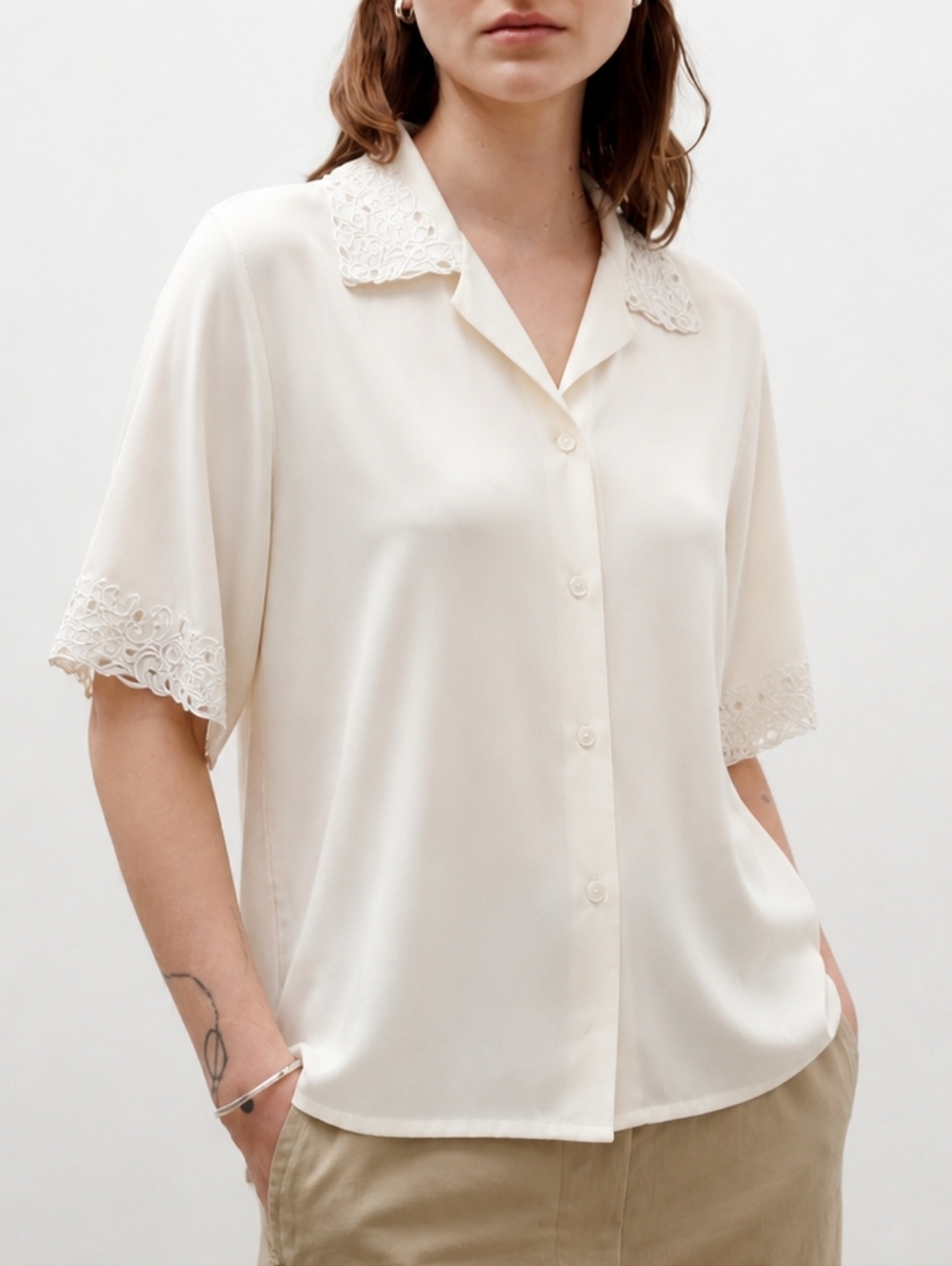 Nikki Ivory Lace Trim Button Front Blouse Size 22W